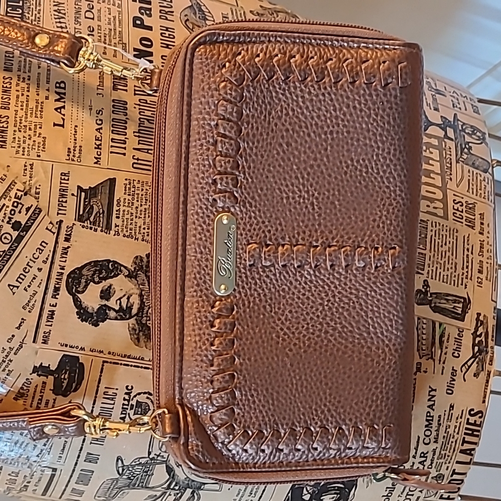 Buxton clutch/crossbody purse